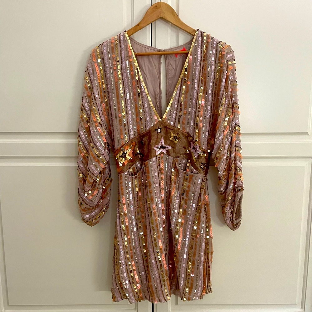 A size small sequin free people dress